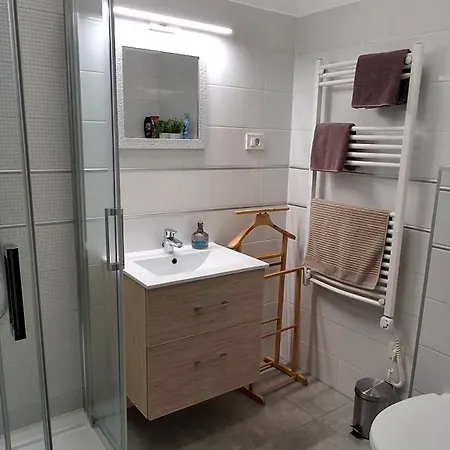 M37 ديبريتْسين