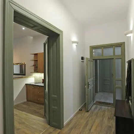 M37 * Debrecen