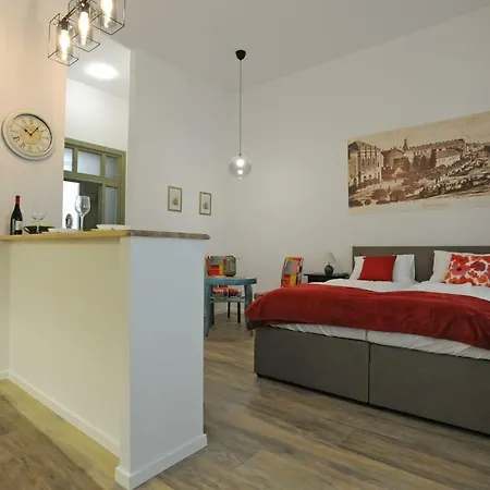 M37 * Debrecen
