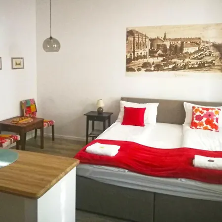 Apartment M37 *