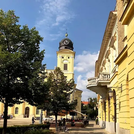 Appartement M37 Debrecen
